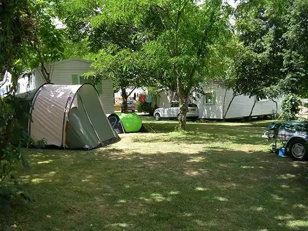 emplacement camping cars